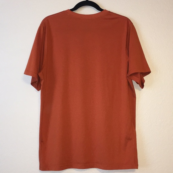 Nike Tee - Picture 7 of 7